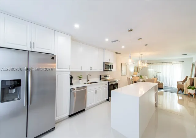Photo 1 of Single family home for sale at 8580 Bella Vista Dr, Boca Raton, FL 33433 | MLS# A12080276 | Listing updated on 2026-09-01