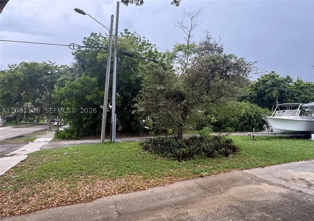Photo 3 of Land for sale at 16900 NE 18th Avenue, North Miami Beach, FL 33162 | MLS# A12081126 | Listing updated on 2026-09-01