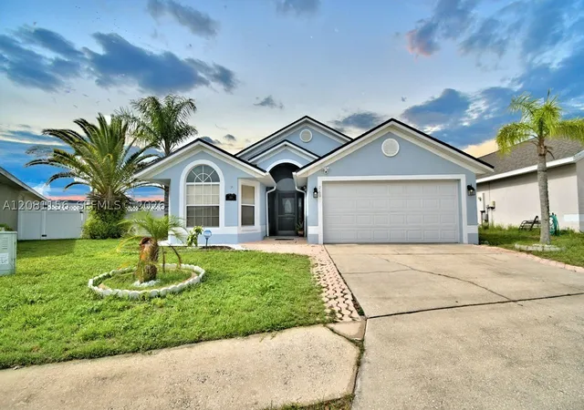 Photo 3 of Single family home for sale at 260 Cheshire Way, Davenport, FL 33897 | MLS# A12081156 | Listing updated on 2026-09-01