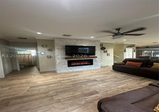 Photo 3 of Single family home for sale at 3134 NE 3rd Drive, Homestead, FL 33033 | MLS# A12069974 | Listing updated on 2026-09-03