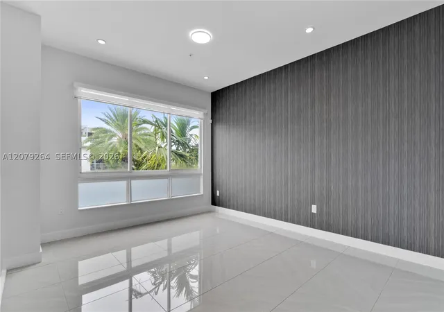 Photo 1 of Townhouse for sale at 10517 Nw 66th Street, Doral, FL 33178 | MLS# A12079264 | Listing updated on 2026-09-01