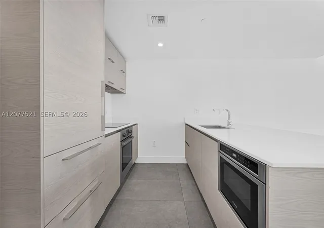 Photo 4 of Condo for sale at 1300 S Miami Ave #2811, Miami, FL 33130 | MLS# A12077521 | Listing updated on 2026-09-10