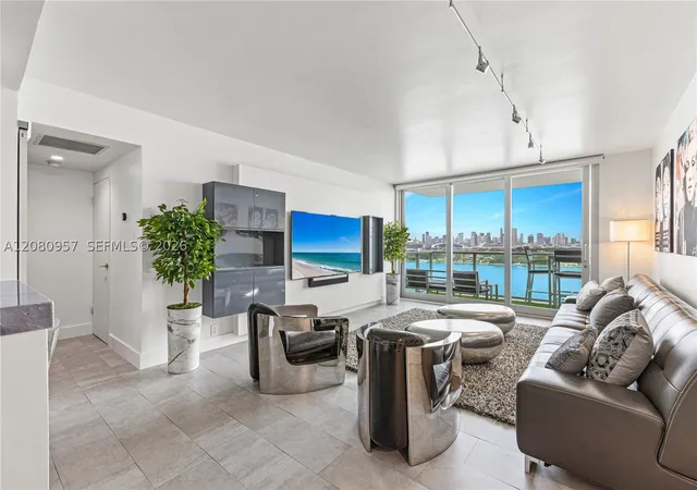 Photo 1 of Condo for sale at 1000 West Ave #1518, Miami Beach, FL 33139 | MLS# A12080957 | Listing updated on 2026-09-10