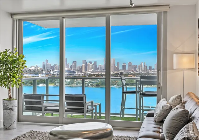 Photo 2 of Condo for sale at 1000 West Ave #1518, Miami Beach, FL 33139 | MLS# A12080957 | Listing updated on 2026-09-10