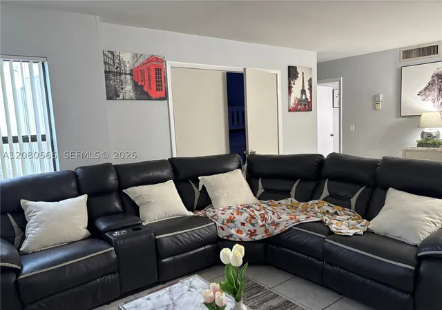 Listing Photo 4 - Condo for sale in building located at 702 Sunny Pine Wy, Greenacres, FL 33415 - Unit #A1