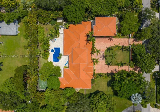 Photo 3 of Mansion for sale at 6235 Rolling Rd Dr, Pinecrest, FL 33156 | MLS# A12073452 | Listing updated on 2026-09-09