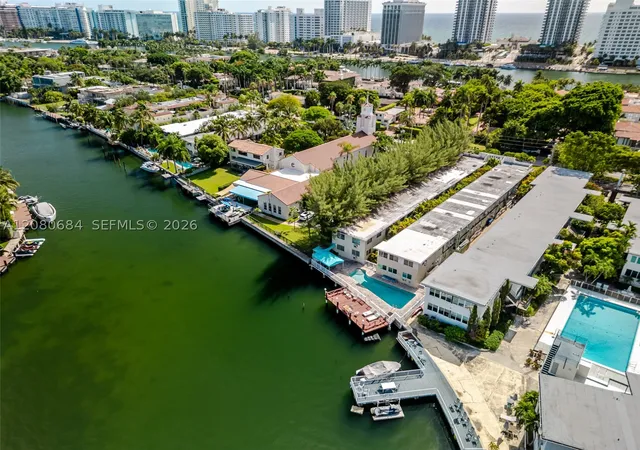 Photo 4 of Condo for sale at 4730 Pine Tree Dr #17, Miami Beach, FL 33140 | MLS# A12080684 | Listing updated on 2026-09-01