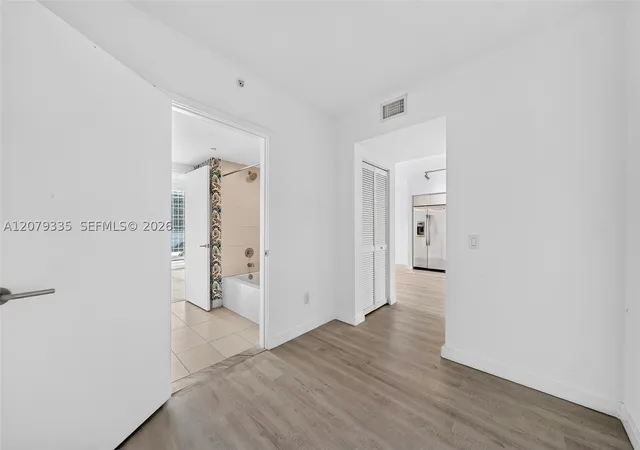 Photo 4 of Condo for sale at 4250 Biscayne Blvd #805, Miami, FL 33137 | MLS# A12079335 | Listing updated on 2026-09-01