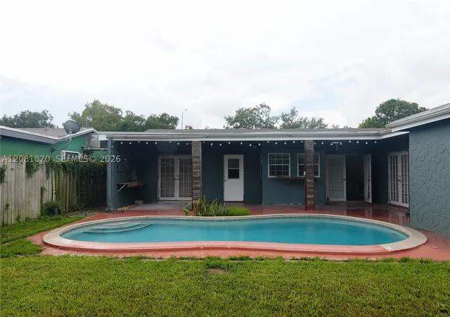 Photo 2 of Single family home for sale at 2081 Utopia Dr, Miramar, FL 33023 | MLS# A12081070 | Listing updated on 2026-09-05