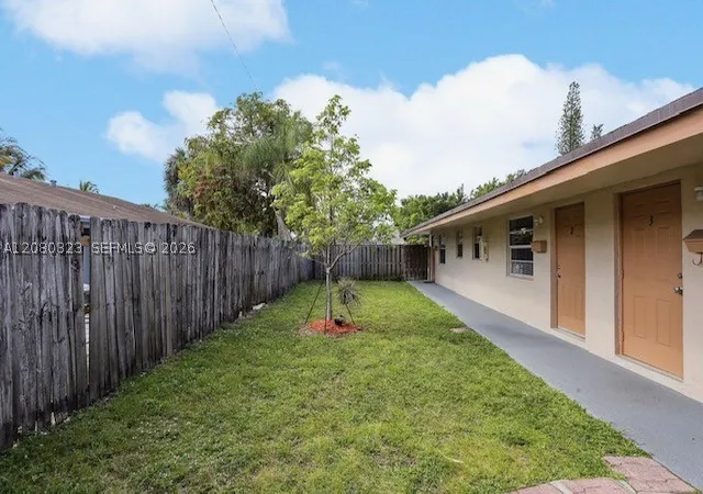 Photo 1 of Multi family home for sale at 231 Sw 8th Court, Pompano Beach, FL 33060 | MLS# A12080323 | Listing updated on 2026-09-01