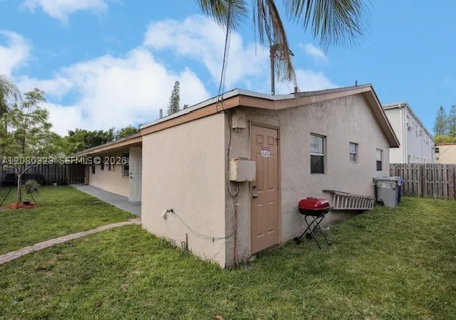 Photo 3 of Multi family home for sale at 231 Sw 8th Court, Pompano Beach, FL 33060 | MLS# A12080323 | Listing updated on 2026-09-01