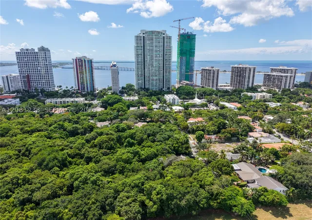 Photo 3 of Condo for sale at 1600 SW 1st Avenue #512, Miami, FL 33129 | MLS# A12081238 | Listing updated on 2026-09-02
