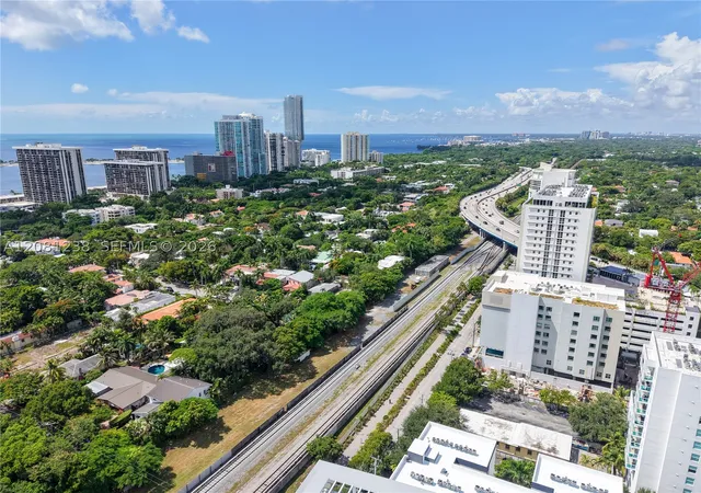 Photo 4 of Condo for sale at 1600 SW 1st Avenue #512, Miami, FL 33129 | MLS# A12081238 | Listing updated on 2026-09-02