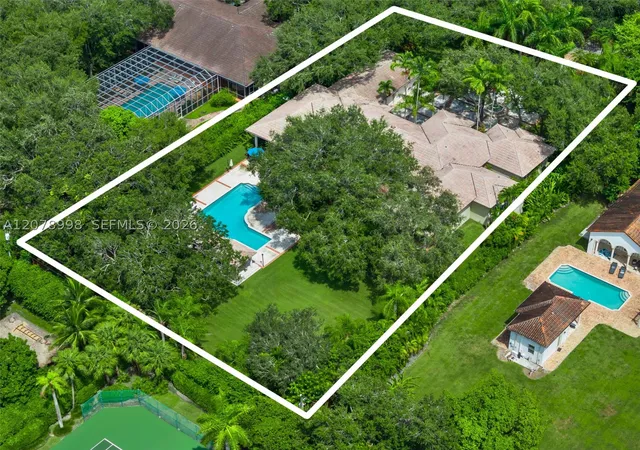 Photo 1 of Mansion for sale at 8430 Sw 98th Street, Miami, FL 33156 | MLS# A12078998 | Listing updated on 2026-09-05