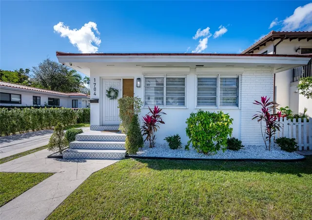 Photo 1 of Multi family home for sale at 1704 S Le Jeune Rd, Coral Gables, FL 33134 | MLS# A12081159 | Listing updated on 2026-09-02