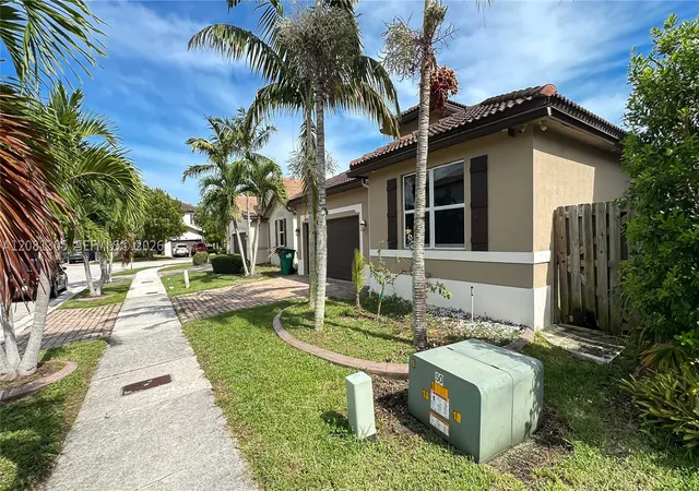 Photo 3 of Single family home for sale at 11828 Sw 253rd Street, Homestead, FL 33032 | MLS# A12081305 | Listing updated on 2026-09-12