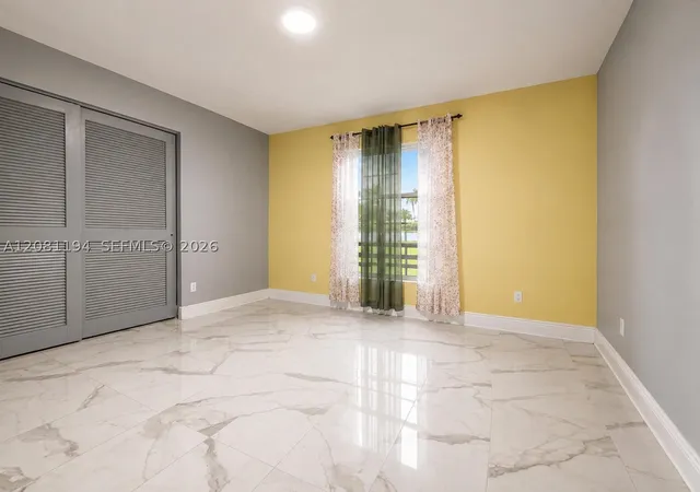 Photo 4 of Single family home for sale at 6100 Bear Crk Ct, Lake Worth, FL 33467 | MLS# A12081194 | Listing updated on 2026-09-02