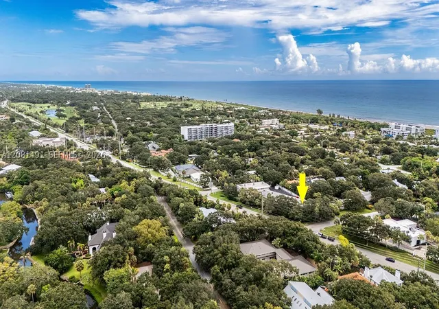 Photo 3 of Condo for sale at 900 Jasmine Ln #105A, Vero Beach, FL 32963 | MLS# A12081491 | Listing updated on 2026-10-03