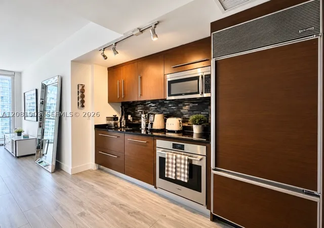 Photo 3 of Condo for sale at 475 Brickell Ave #4910, Miami, FL 33131 | MLS# A12081503 | Listing updated on 2026-09-13