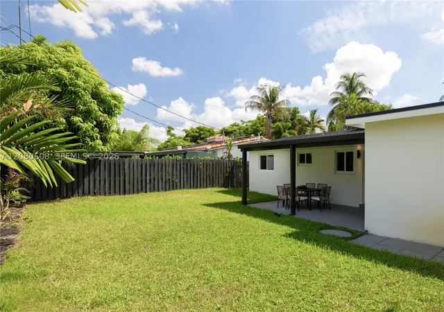 Photo 3 of Single family home for sale at 4401 NE 13th Avenue, Oakland Park, FL 33334 | MLS# A12080608 | Listing updated on 2026-09-10