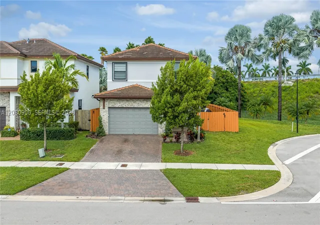 Photo 4 of Single family home for sale at 24960 SW 108th Avenue, Homestead, FL 33032 | MLS# A12080900 | Listing updated on 2026-09-11