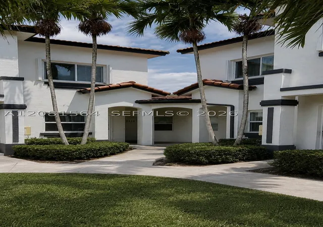 Photo 2 of Townhouse for sale at 2227 Se 25th Avenue #2227, Homestead, FL 33035 | MLS# A12081564 | Listing updated on 2026-09-02