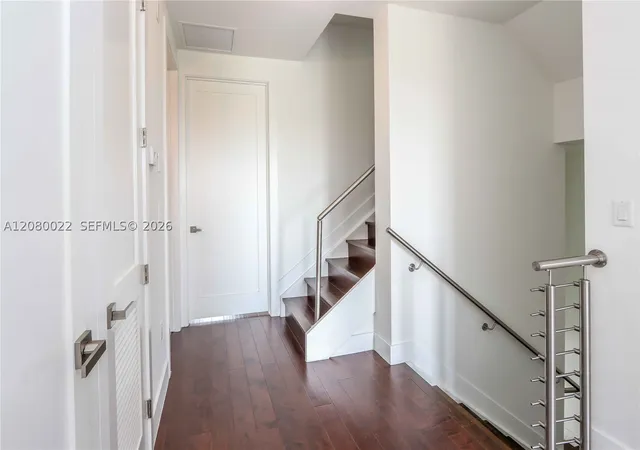 Photo 3 of Townhouse for sale at 9123 Nw 33rd Street, Doral, FL 33172 | MLS# A12080022 | Listing updated on 2026-09-09