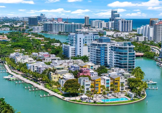 Photo 1 of Condo for sale at 6103 Aqua Ave #702, Miami Beach, FL 33141 | MLS# A12080740 | Listing updated on 2026-09-02