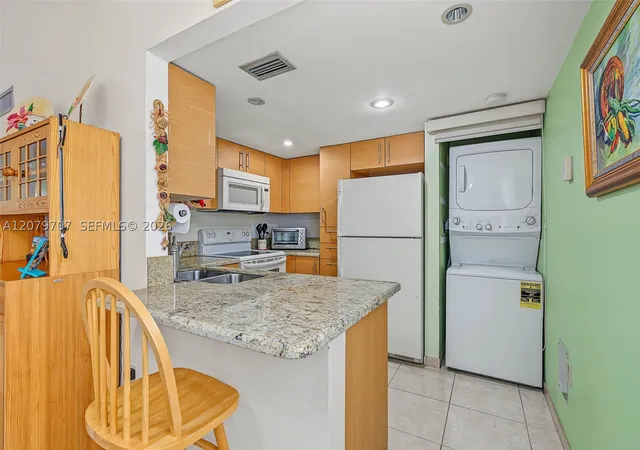 Photo 4 of Condo for sale at 10300 NW 9th Street Cir #203, Miami, FL 33172 | MLS# A12079707 | Listing updated on 2026-09-02
