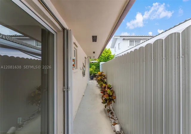 Photo 24 of Townhouse for sale at 2018 SW 103rd Court, Miami, FL 33165 | MLS# A12081638 | Listing updated on 2026-09-24