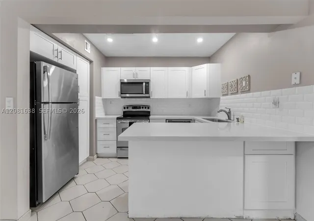 Photo 4 of Townhouse for sale at 2018 SW 103rd Court, Miami, FL 33165 | MLS# A12081638 | Listing updated on 2026-09-10