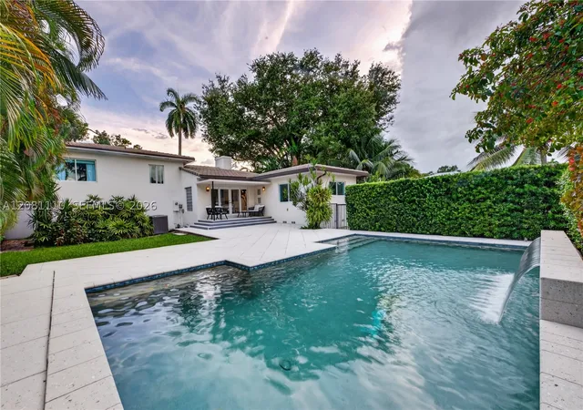 Photo 3 of Sale Pending at 1065 NE 96th Street, Miami Shores, FL 33138 | MLS# A12081110 | Listing updated on 2026-09-08