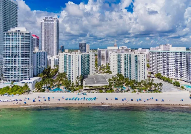 Photo 4 of Condo for sale at 3801 S Ocean Dr #8A, Hollywood, FL 33019 | MLS# A12081674 | Listing updated on 2026-09-02