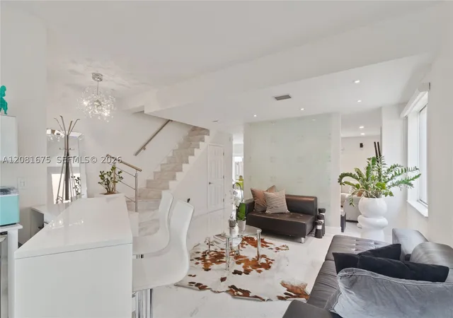 Photo 4 of Single family home for sale at 10842 NW 53rd Lane, Doral, FL 33178 | MLS# A12081675 | Listing updated on 2026-09-10
