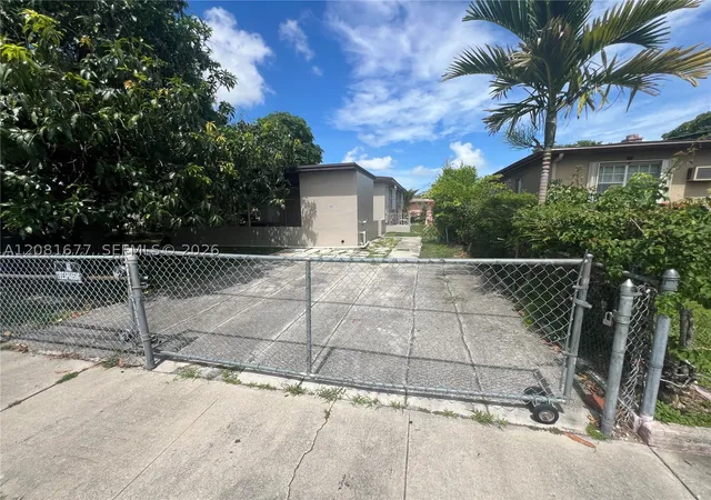 Photo 3 of Single family home for sale at 1190 NW 135th Street, North Miami, FL 33168 | MLS# A12081677 | Listing updated on 2026-09-02