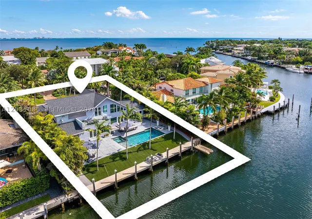 Land for sale at 6944 Sunrise Ter, Coral Gables, FL 33133 | MLS# A12081685