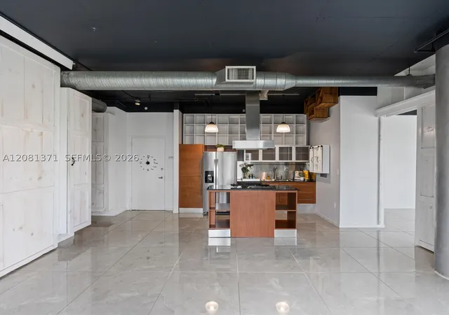 Photo 3 of Condo for sale at 10 Sw S River Dr #715, Miami, FL 33130 | MLS# A12081371 | Listing updated on 2026-09-09