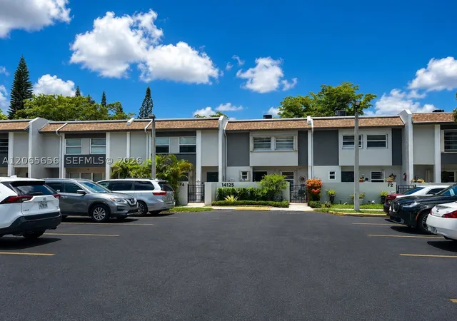 Listing Photo 1 - Condo for sale in building located at 14125 Sw 66Th St, Miami, FL 33183 - Unit #F4