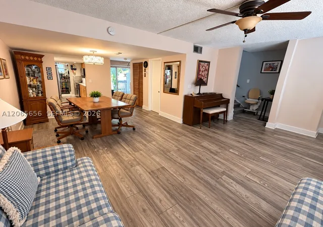 Listing Photo 5 - Condo for sale in building located at 14125 Sw 66Th St, Miami, FL 33183 - Unit #F4