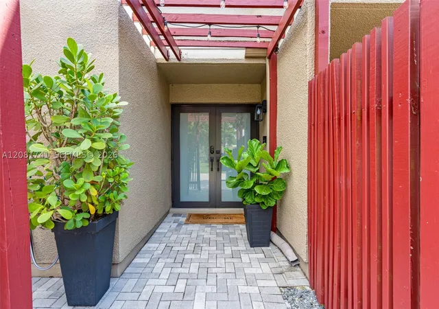 Photo 3 of Townhouse for sale at 1699 W Fairway Rd, Pembroke Pines, FL 33026 | MLS# A12081741 | Listing updated on 2026-09-08