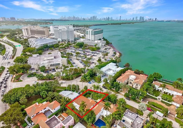 Single family home for sale at 4323 N Bay Rd, Miami Beach, FL 33140 | MLS# A12081780