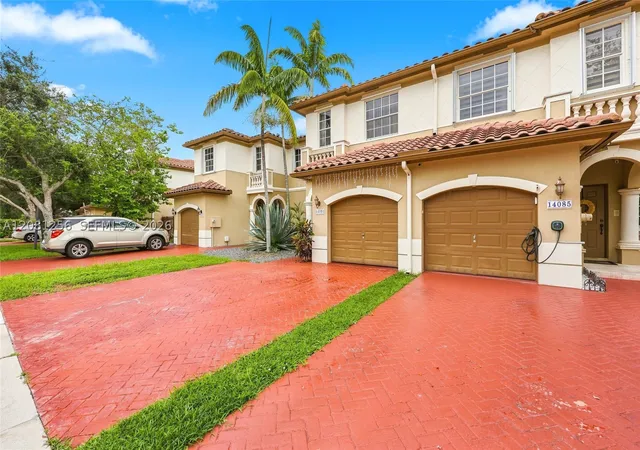 Photo 2 of Condo for sale at 14091 Sw 51st Lane, Miramar, FL 33027 | MLS# A12081256 | Listing updated on 2026-09-02