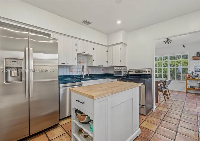Photo 3 of Sale Pending at 6440 Sw 35th Street, Miami, FL 33155 | MLS# A12080543 | Listing updated on 2026-09-16