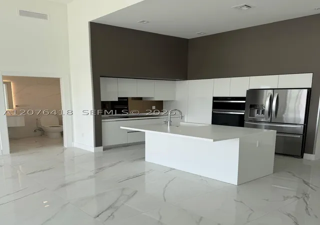 Photo 3 of Condo for sale at 1170 E Hallandale Beach Blvd #502, Hallandale Beach, FL 33009 | MLS# A12076418 | Listing updated on 2026-09-02