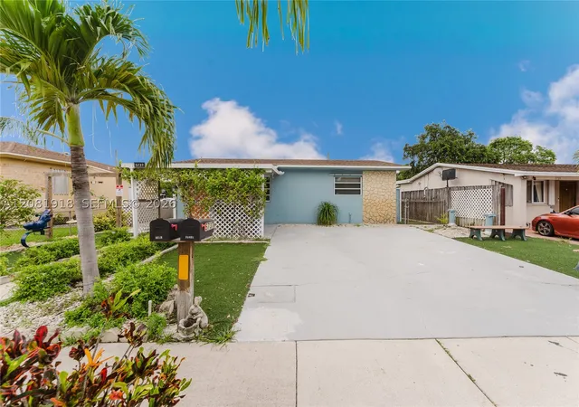 Photo 1 of Multi family home for sale at 5737 Grant St, Hollywood, FL 33021 | MLS# A12081918 | Listing updated on 2026-09-14
