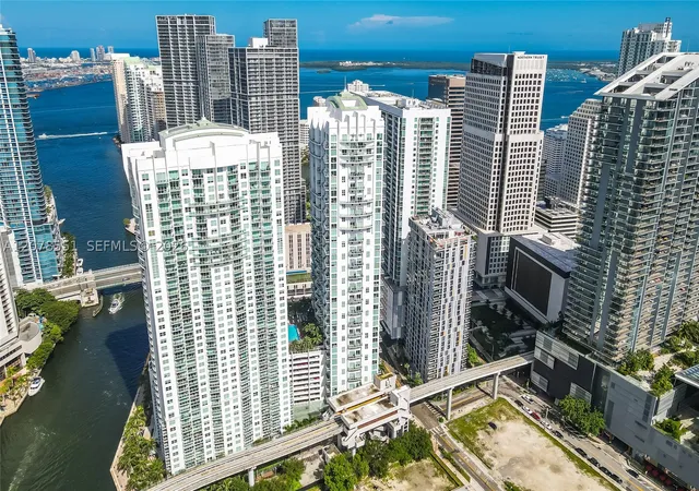 Photo 3 of Condo for sale at 41 SE 5th Street #1117, Miami, FL 33131 | MLS# A12078551 | Listing updated on 2026-09-10
