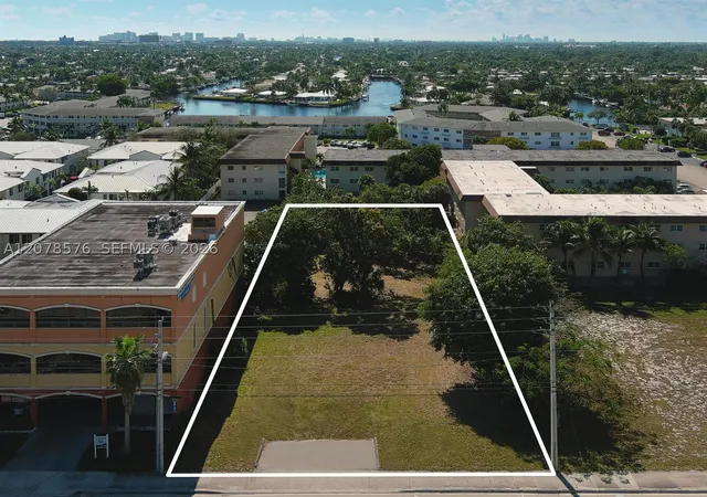 Photo 1 of Land for sale at 614 E Atlantic Blvd, Pompano Beach, FL 33060 | MLS# A12078576 | Listing updated on 2026-09-02