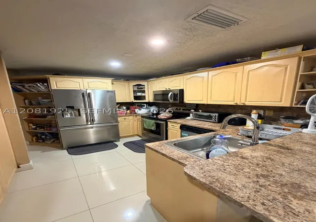 Photo 3 of Single family home for sale at 18901 NW 55th Avenue, Miami Gardens, FL 33055 | MLS# A12081925 | Listing updated on 2026-09-10