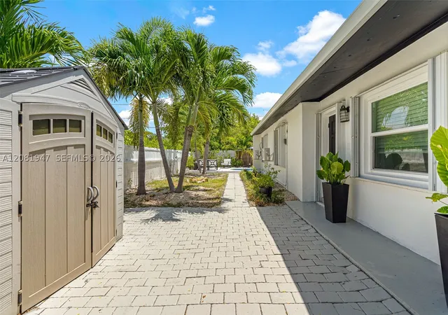 Photo 3 of House for sale at 1300 Ashby St, Key West, FL 33040 | MLS# A12081947 | Listing updated on 2026-09-03