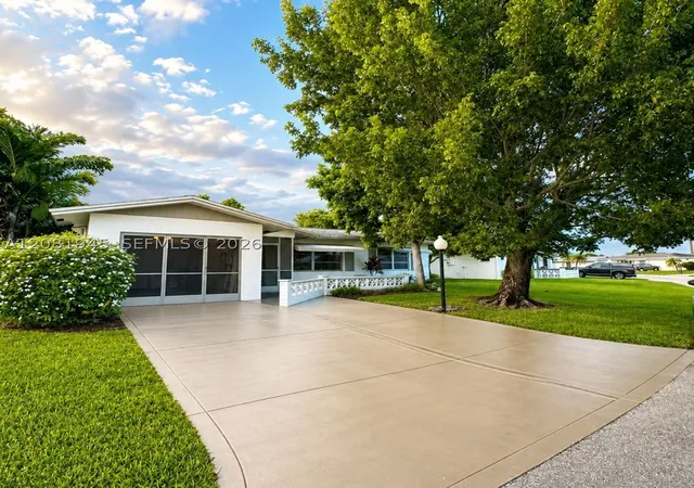 Photo 1 of Single family home for sale at 5156 Michael Dr, West Palm Beach, FL 33417 | MLS# A12081945 | Listing updated on 2026-09-04